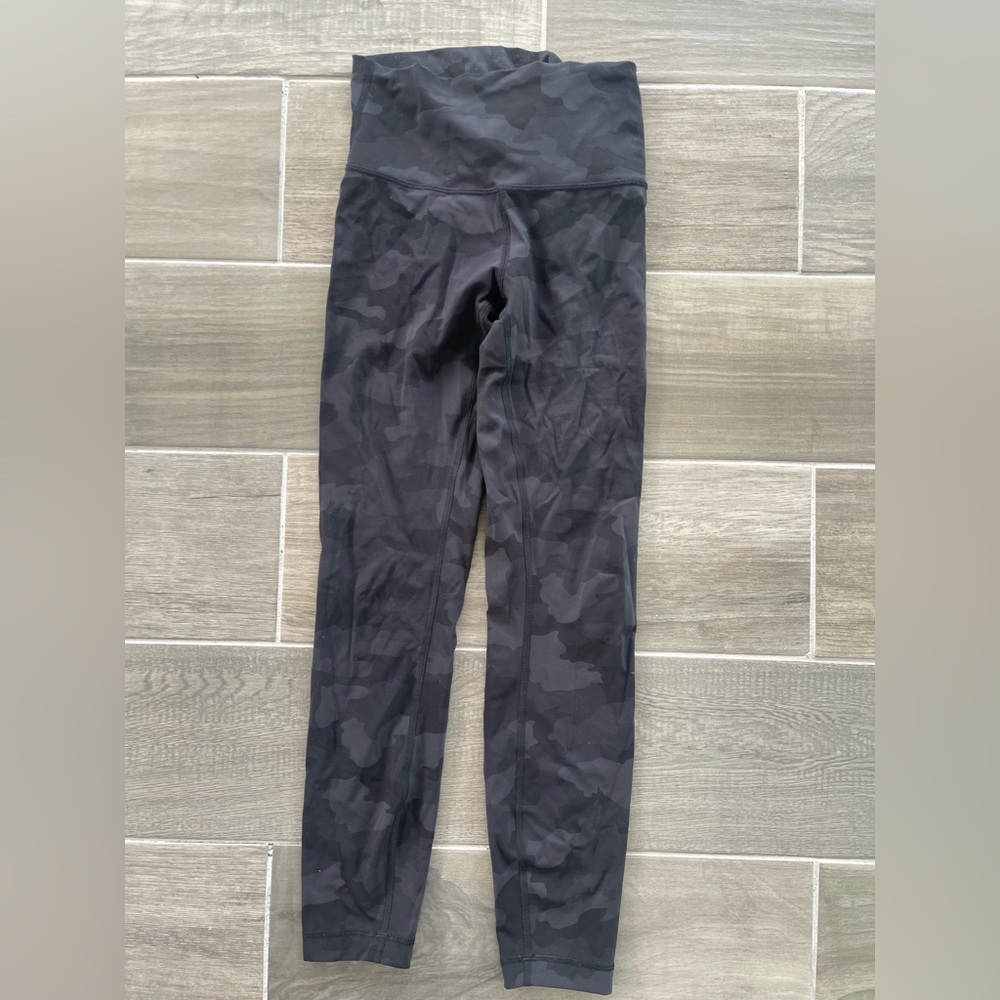 Lululemon Wunder Under Legging